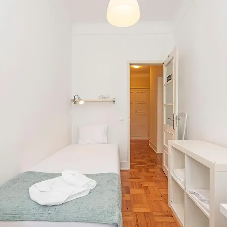 Apartment Houze_central Lisbon, 4 Flat W/ Zoo View